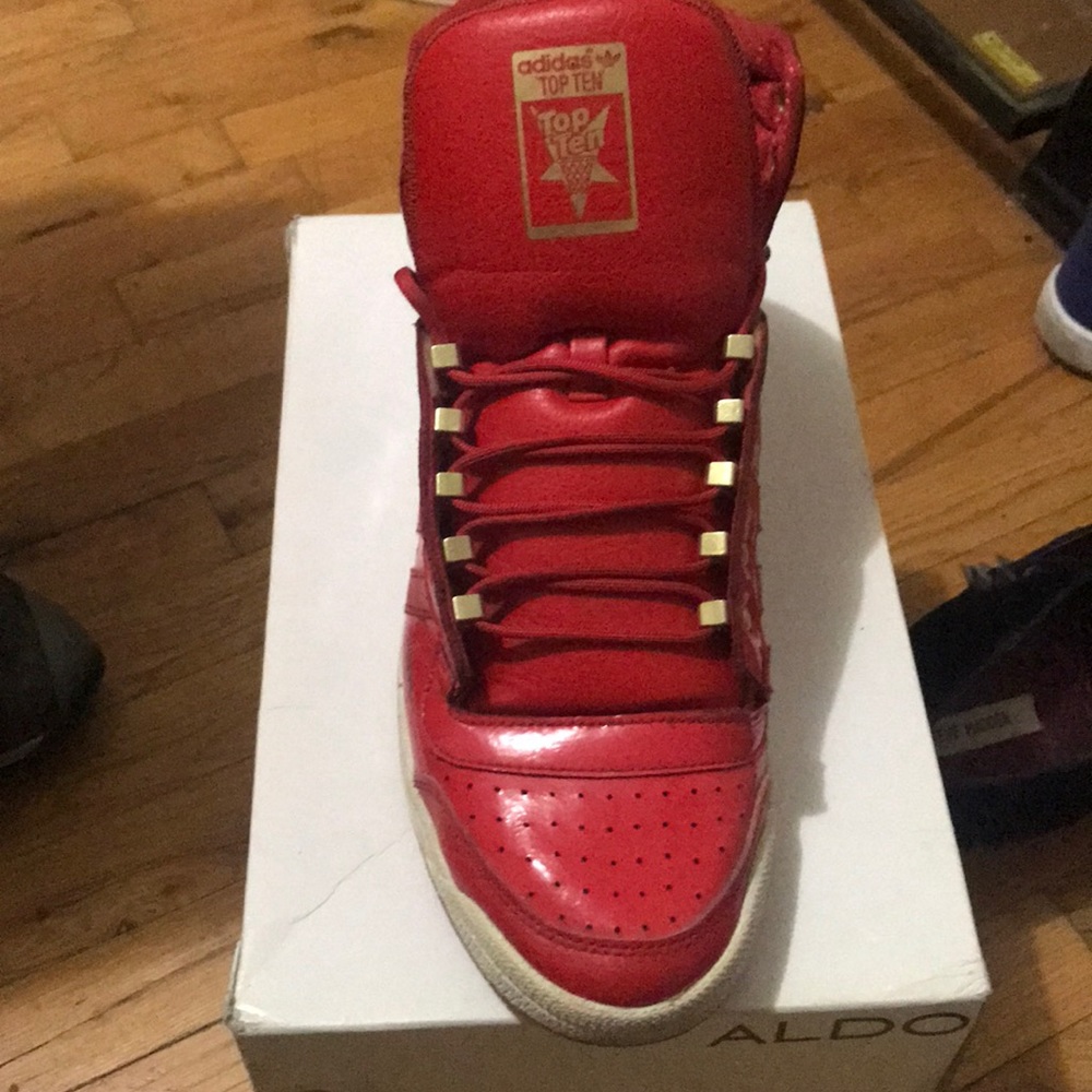 Adidas Top Ten
